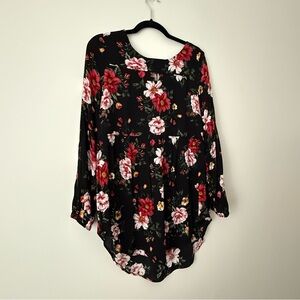 Torrid Keyhole Tunic Length Blouse